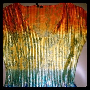 Womens sleeveless top